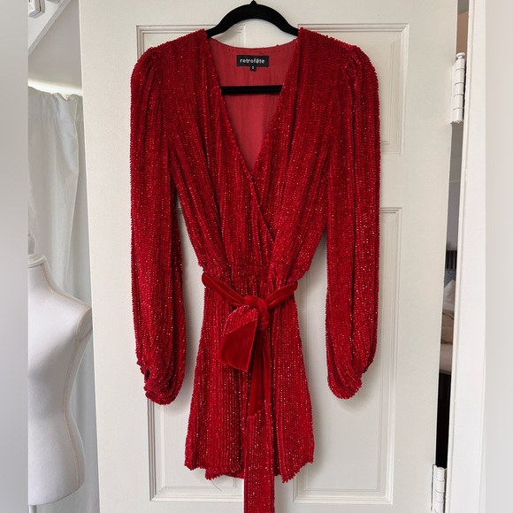 Retrofete Julie Dress in Scarlet Red - Picture 4 of 7